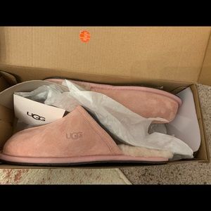 Blush Ugg Slippers